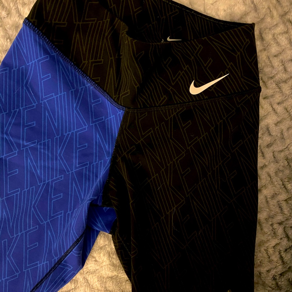 Nike women’s leggings